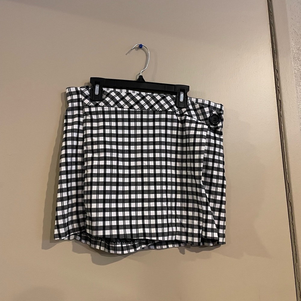 Skort